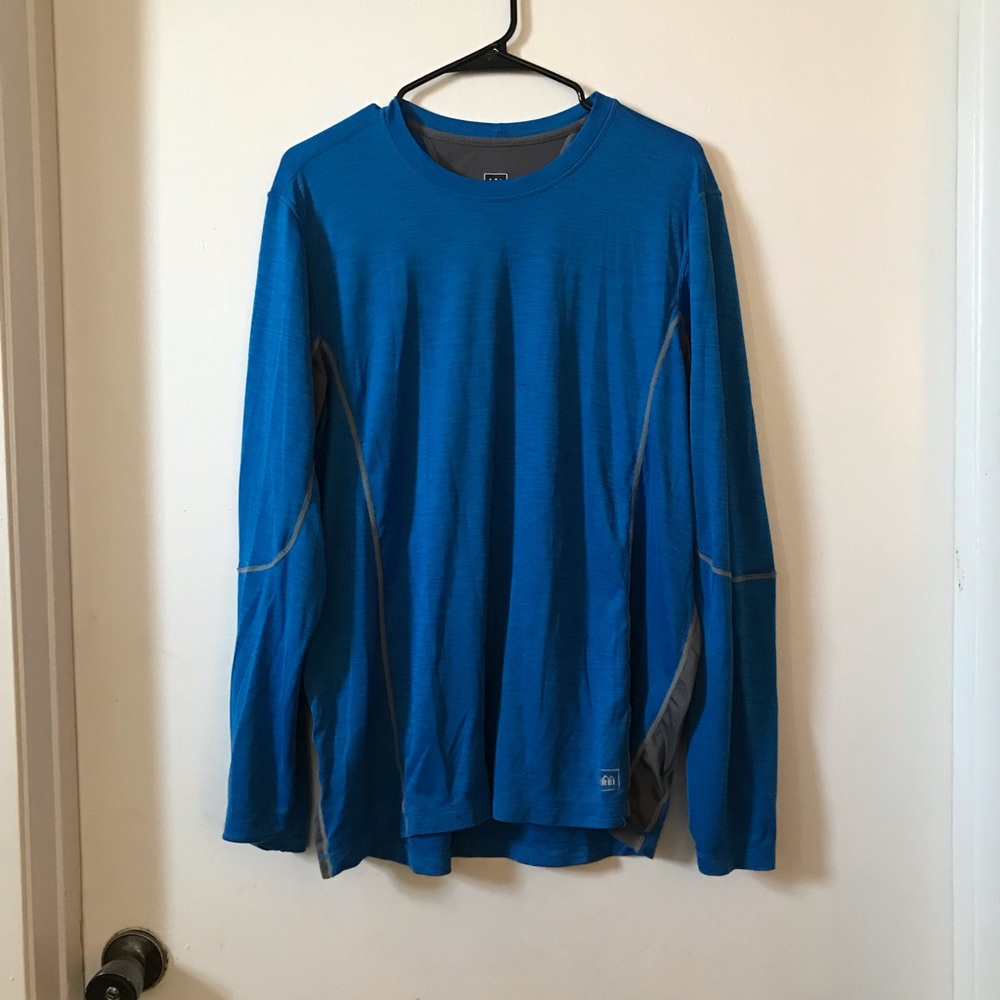 REI Men's Blue Grey Long Sleeve Base Layer Shirt